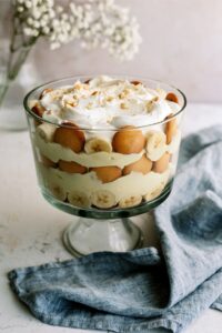 Banana Pudding Trifle Six Sisters' Stuff